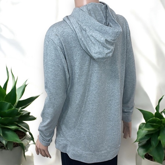 Nike Women’s Gym CLC Funnel Hoodie in Birch Grey with Seamed Pockets - Picture 7 of 16